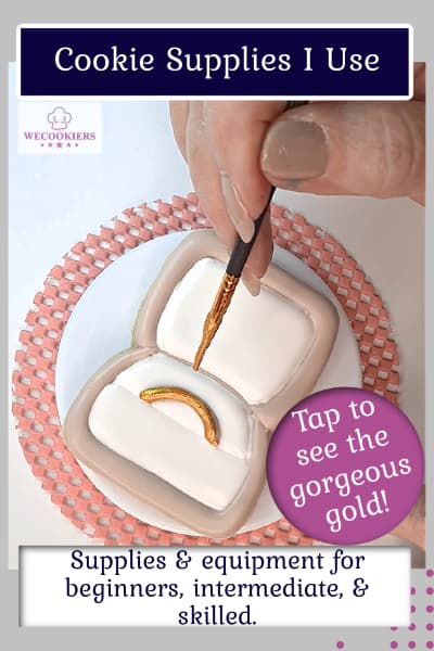 The winner amongst cookiers for the best gold luster dust is TMP (Truly Mad Plastics brand).