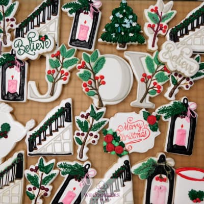 Christmas cookie decorating ideas with this set for advanced artists.
