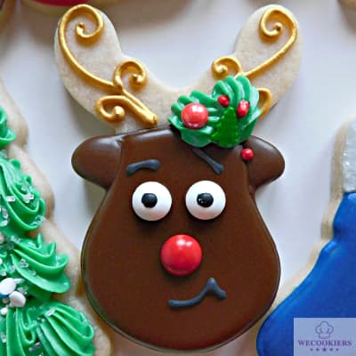 This Rudolph the red-nosed reindeer cookie cutter makes for a cute cookie